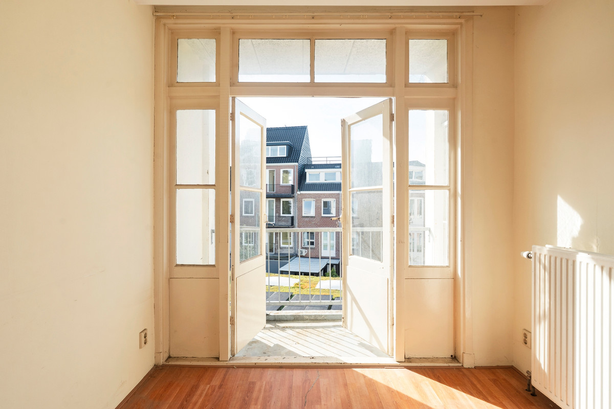 Appartement te koop: West-Varkenoordseweg 129A02, Rotterdam