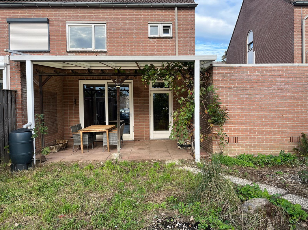 Tussenwoning te koop: Helbeek 152, Venlo