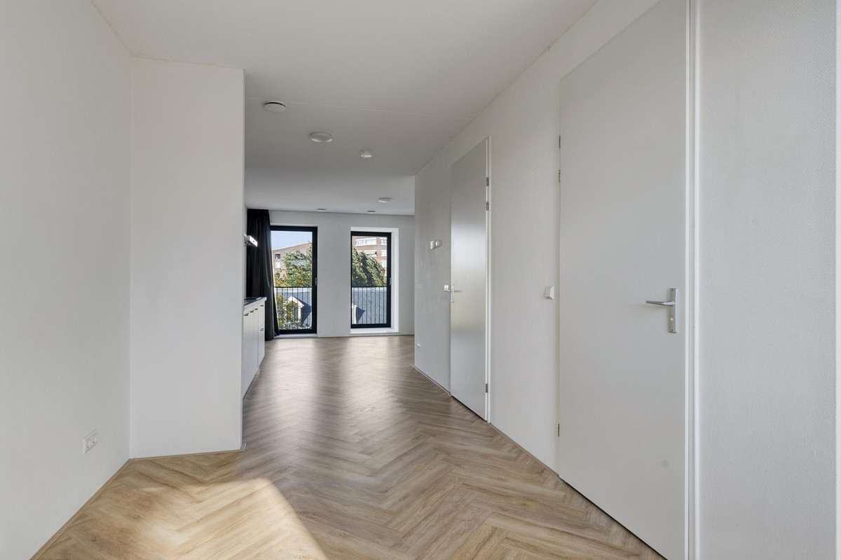 Appartement te koop: Bergweg 108E, Rotterdam