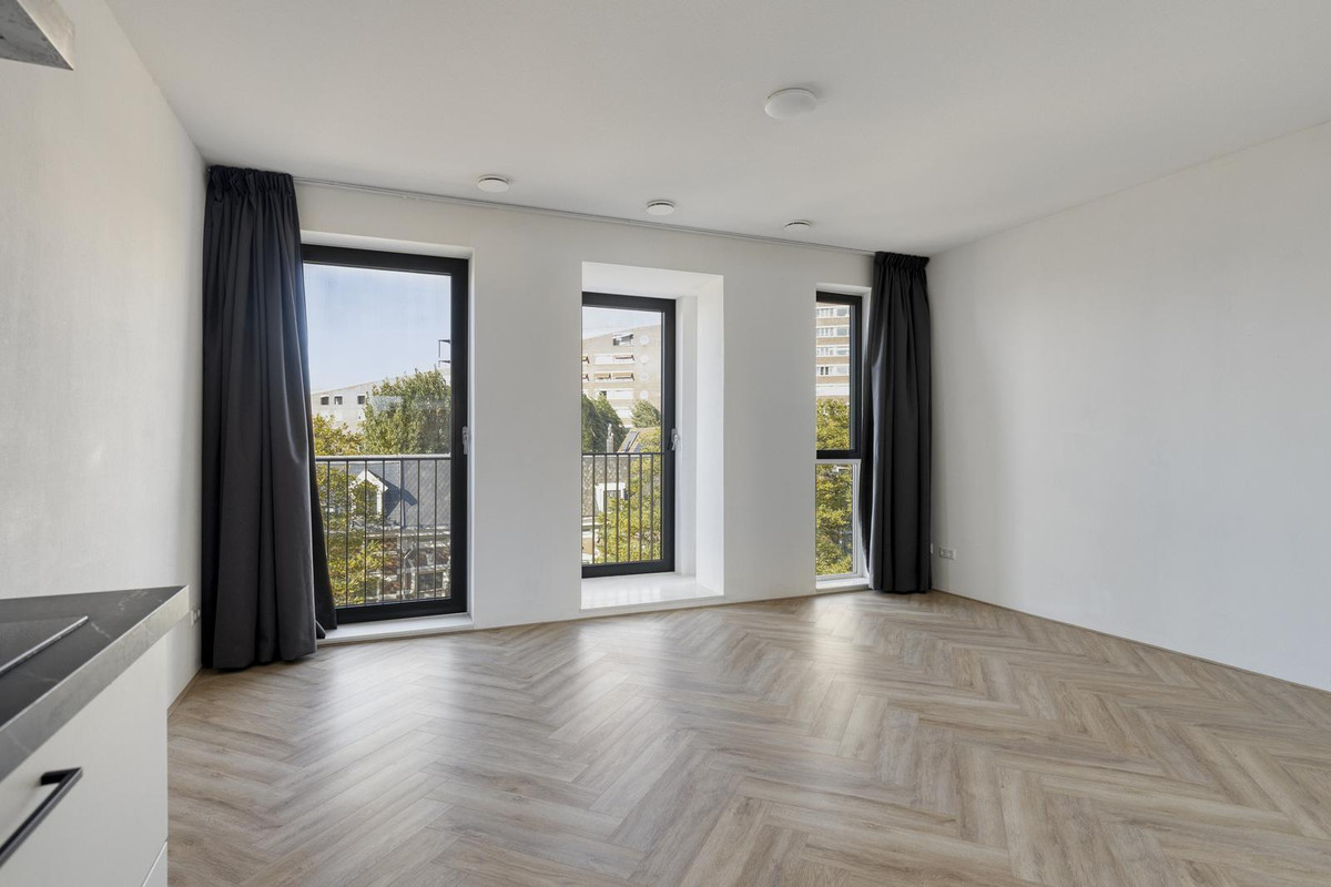 Appartement te koop: Bergweg 108E, Rotterdam