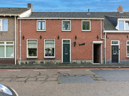 Dorpsstraat 38