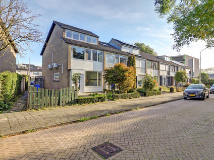 Joost van Den Vondelstraat 24
