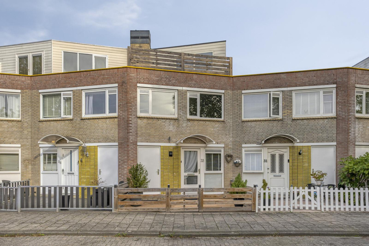 Tussenwoning te koop: Lena Blok-Woutsstraat 33, Rotterdam