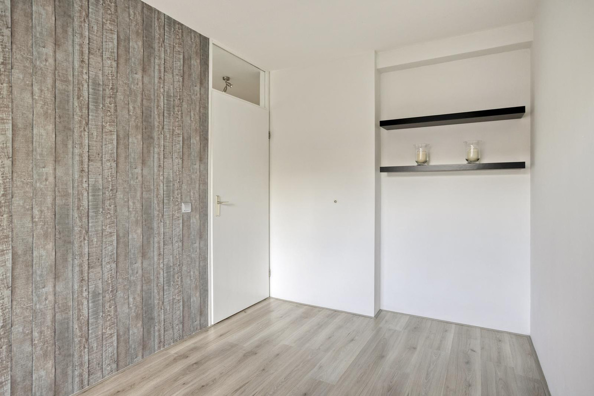 Tussenwoning te koop: Lena Blok-Woutsstraat 33, Rotterdam