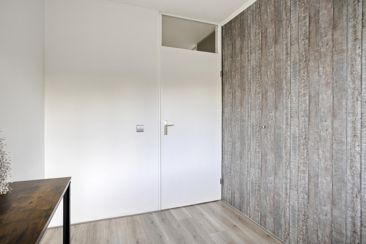 Tussenwoning te koop: Lena Blok-Woutsstraat 33, Rotterdam