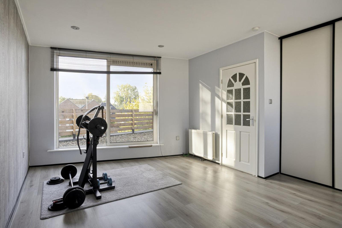 Tussenwoning te koop: Lena Blok-Woutsstraat 33, Rotterdam