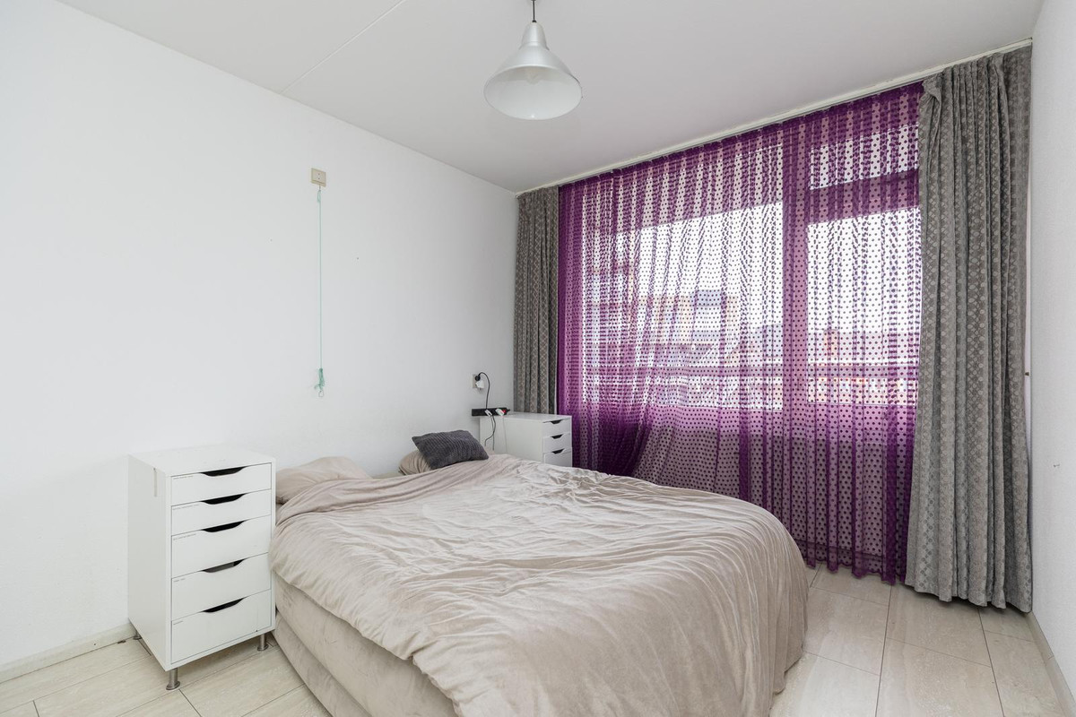 Appartement te koop: strevelsweg 229, Rotterdam