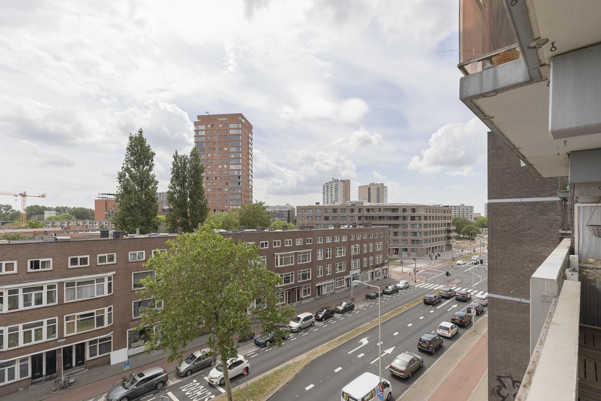 Appartement te koop: strevelsweg 229, Rotterdam
