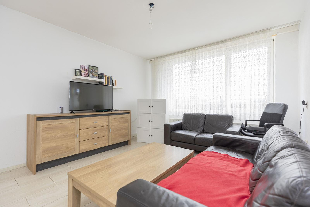 Appartement te koop: strevelsweg 229, Rotterdam
