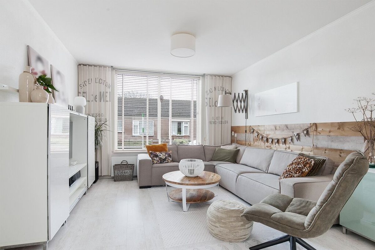 Tussenwoning te huur: Gerberalaan 27, Hoek