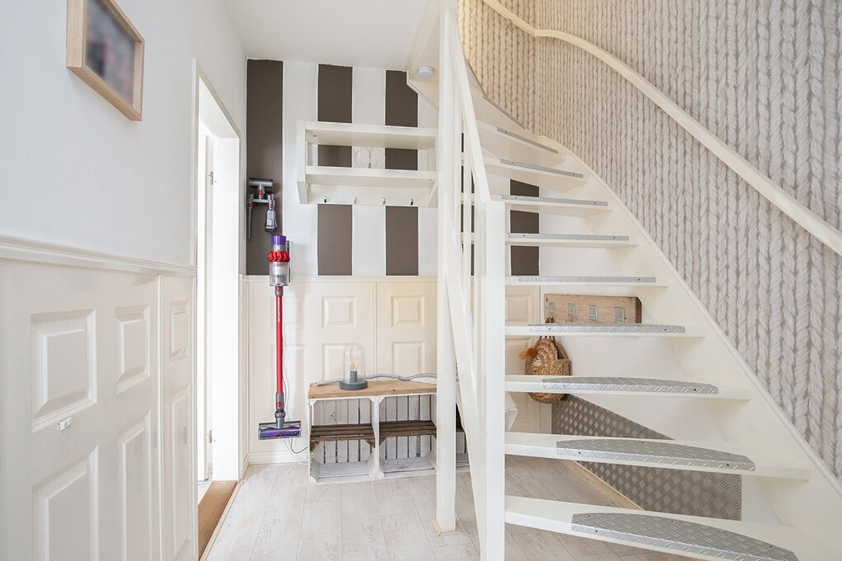 Tussenwoning te huur: Gerberalaan 27, Hoek