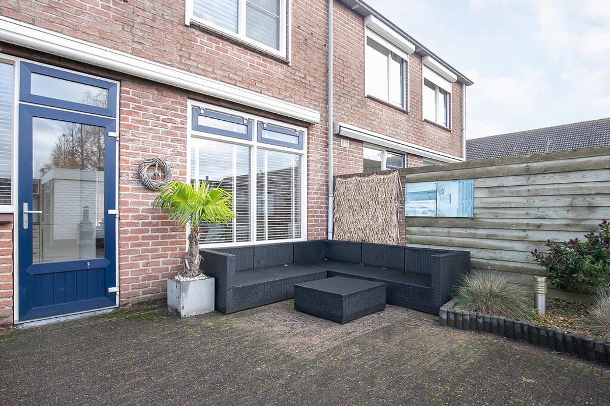 Tussenwoning te huur: Gerberalaan 27, Hoek