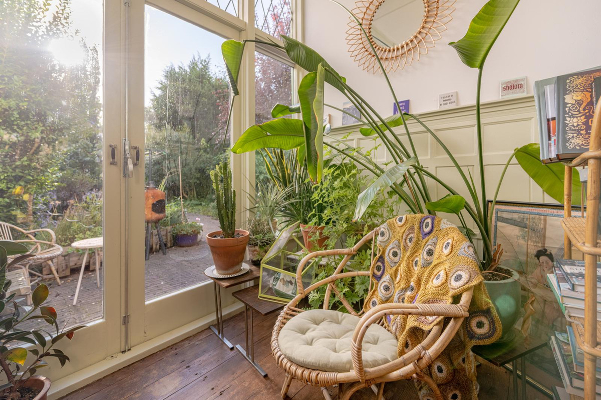 Twee-onder-één-kap te koop: Boergoensevliet 70, Rotterdam