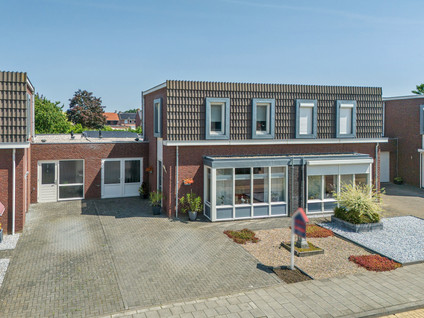 Lavendelheide 8