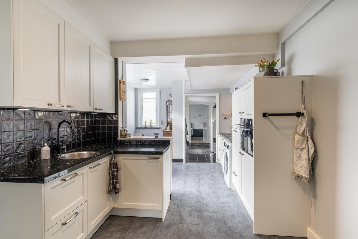 Tussenwoning te koop: Achterstraat 46, Sint Philipsland