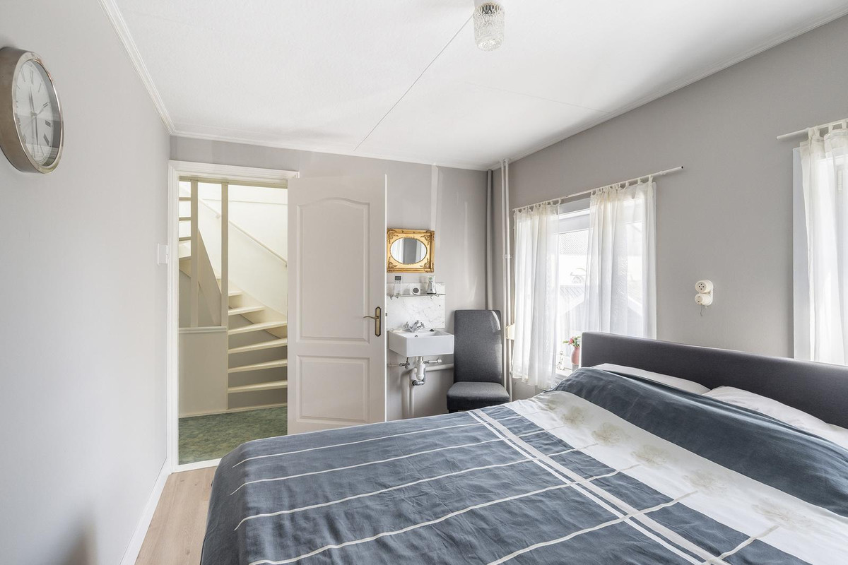 Tussenwoning te koop: Achterstraat 46, Sint Philipsland