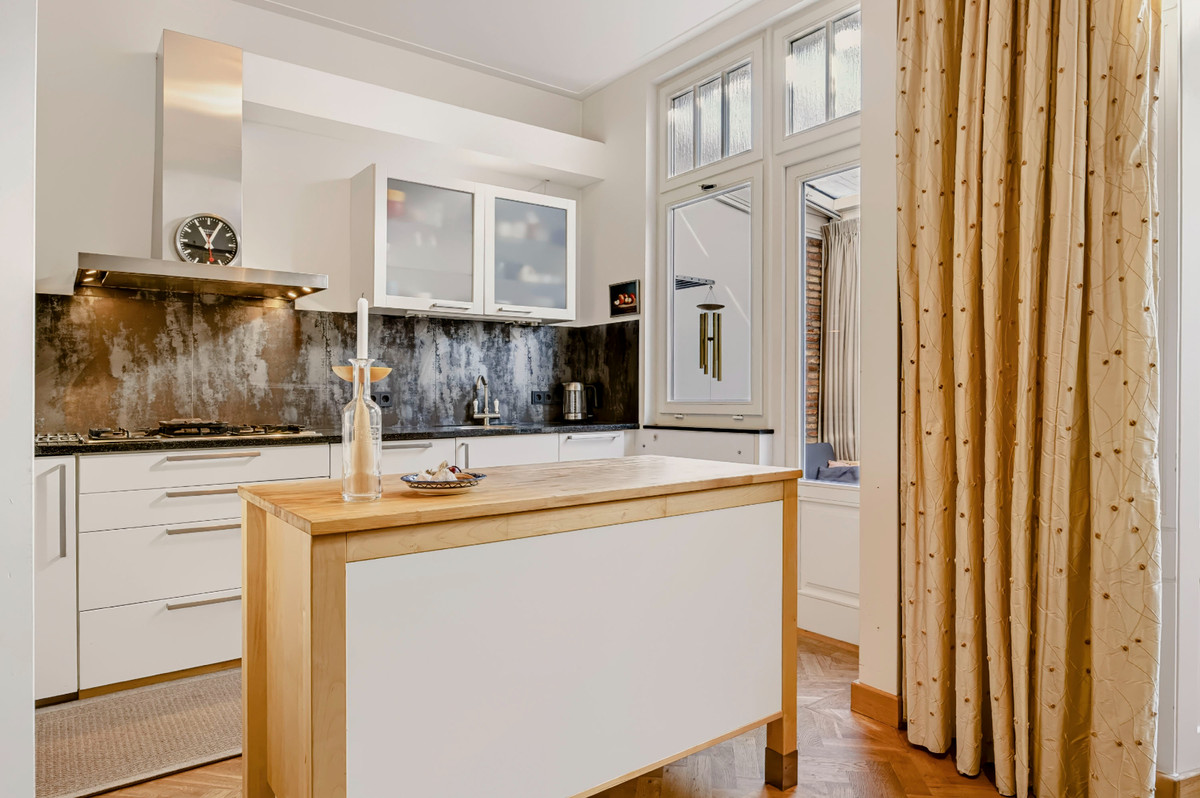 Tussenwoning te koop: Mesdagstraat 51, Nijmegen