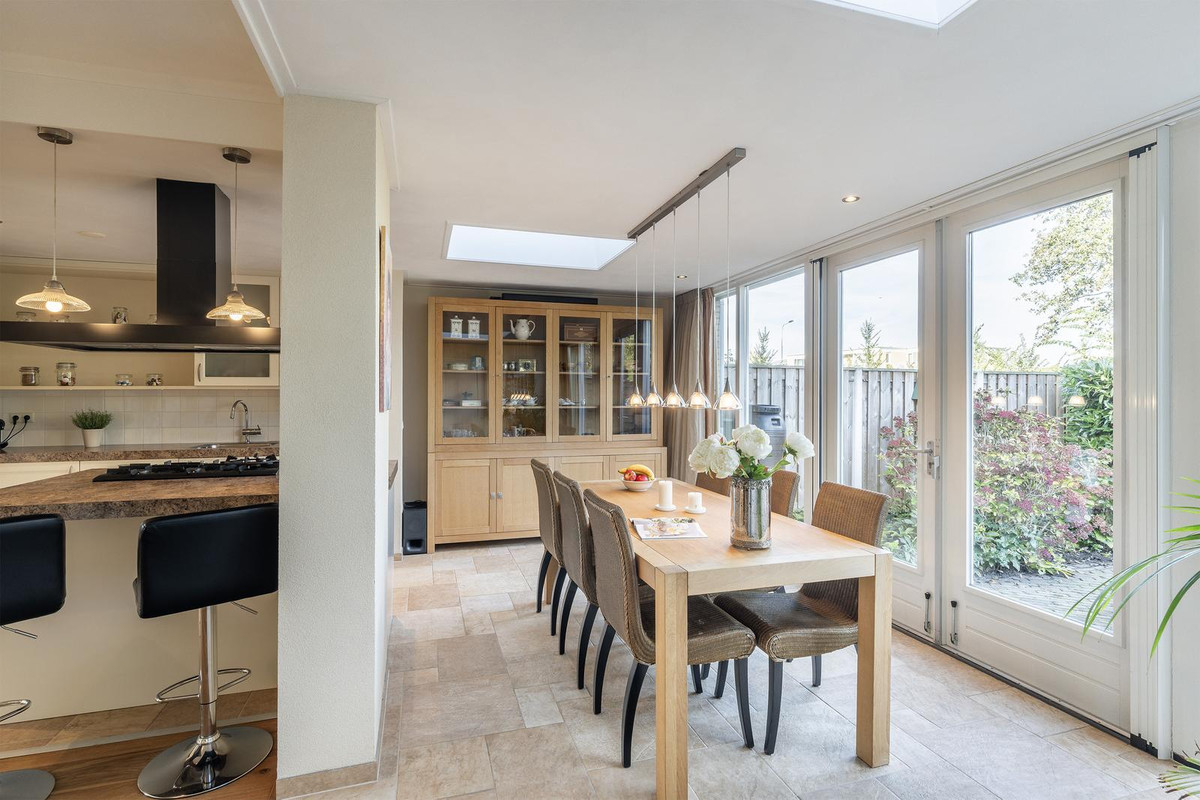 Tussenwoning te koop: Burgemeester van Berchemstraat 3, Tholen