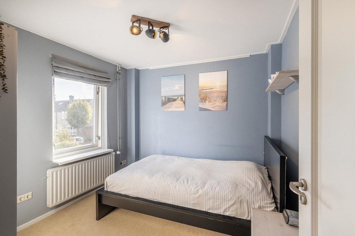 Tussenwoning te koop: Burgemeester van Berchemstraat 3, Tholen