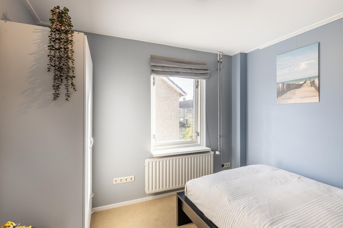Tussenwoning te koop: Burgemeester van Berchemstraat 3, Tholen
