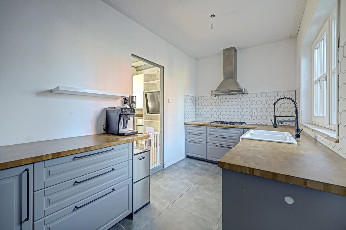 Tussenwoning te koop: M.A.de Ruijterlaan 20, Goes