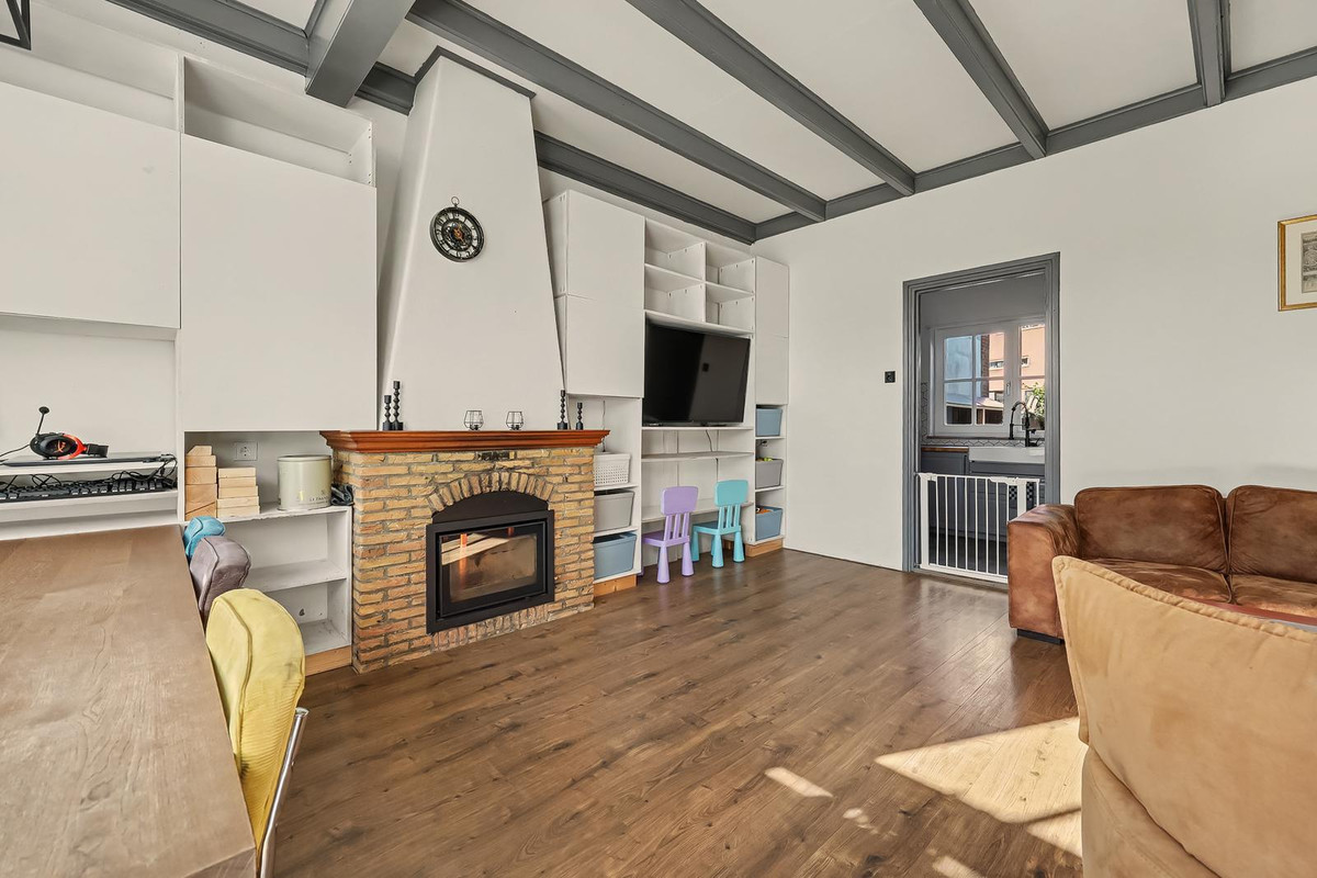 Tussenwoning te koop: M.A.de Ruijterlaan 20, Goes