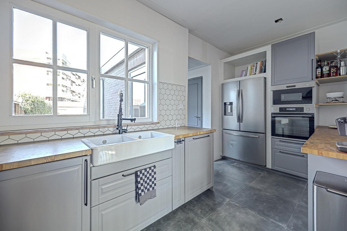 Tussenwoning te koop: M.A.de Ruijterlaan 20, Goes