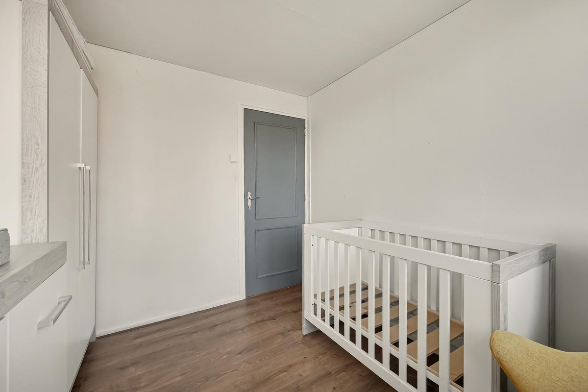 Tussenwoning te koop: M.A.de Ruijterlaan 20, Goes
