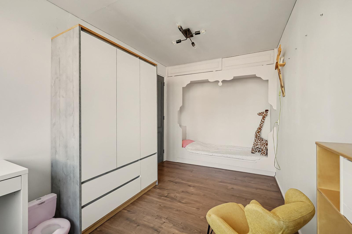 Tussenwoning te koop: M.A.de Ruijterlaan 20, Goes