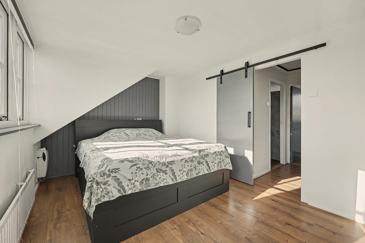 Tussenwoning te koop: M.A.de Ruijterlaan 20, Goes