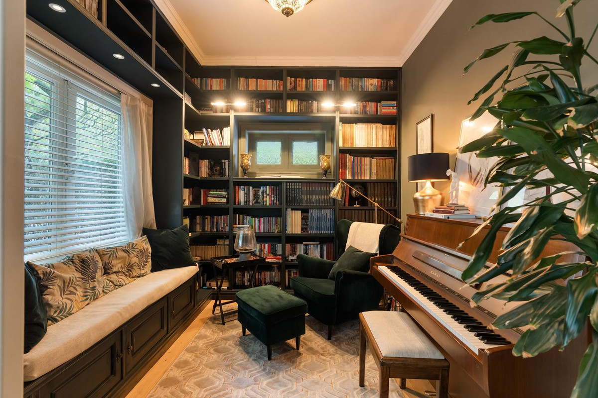 Hoekwoning te koop: Courzandseweg 55, Rotterdam