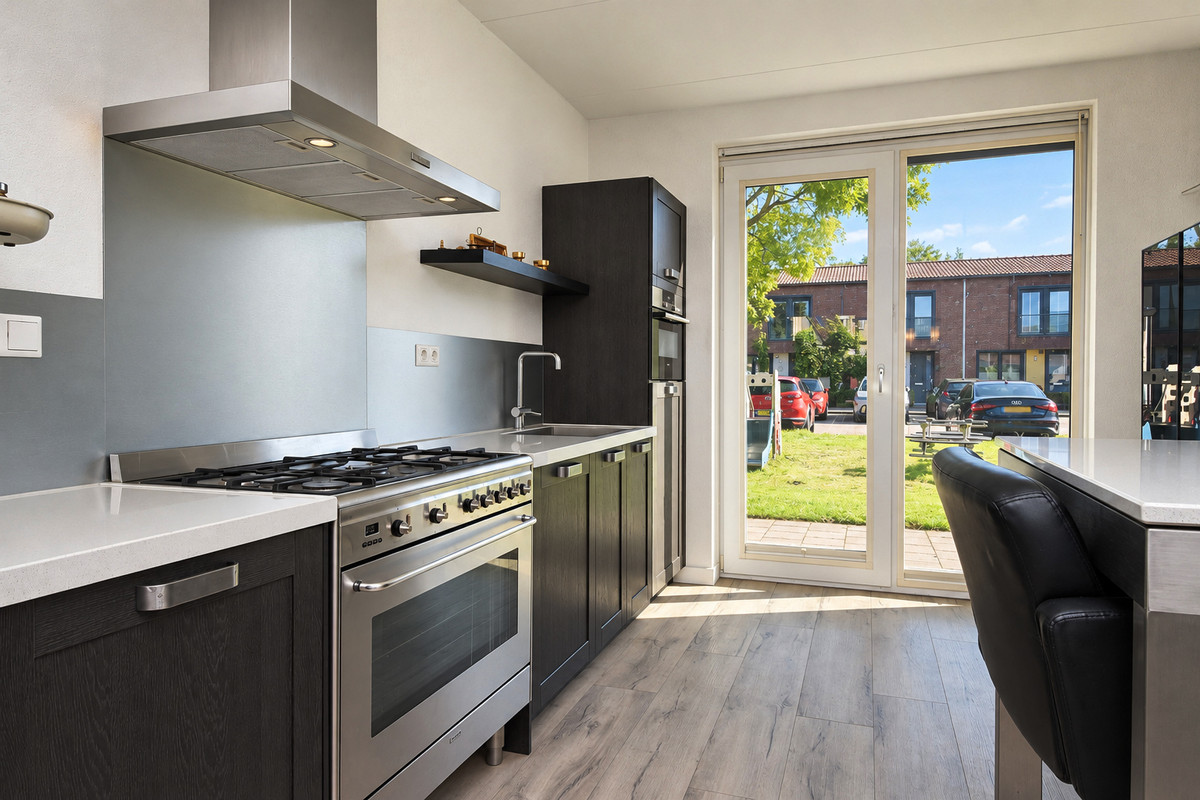 Hoekwoning te koop: Chrysantentuin 13, Zoetermeer