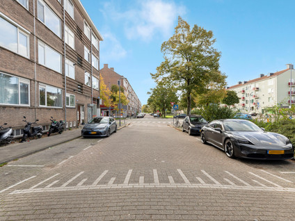 Hogenbanweg 74D