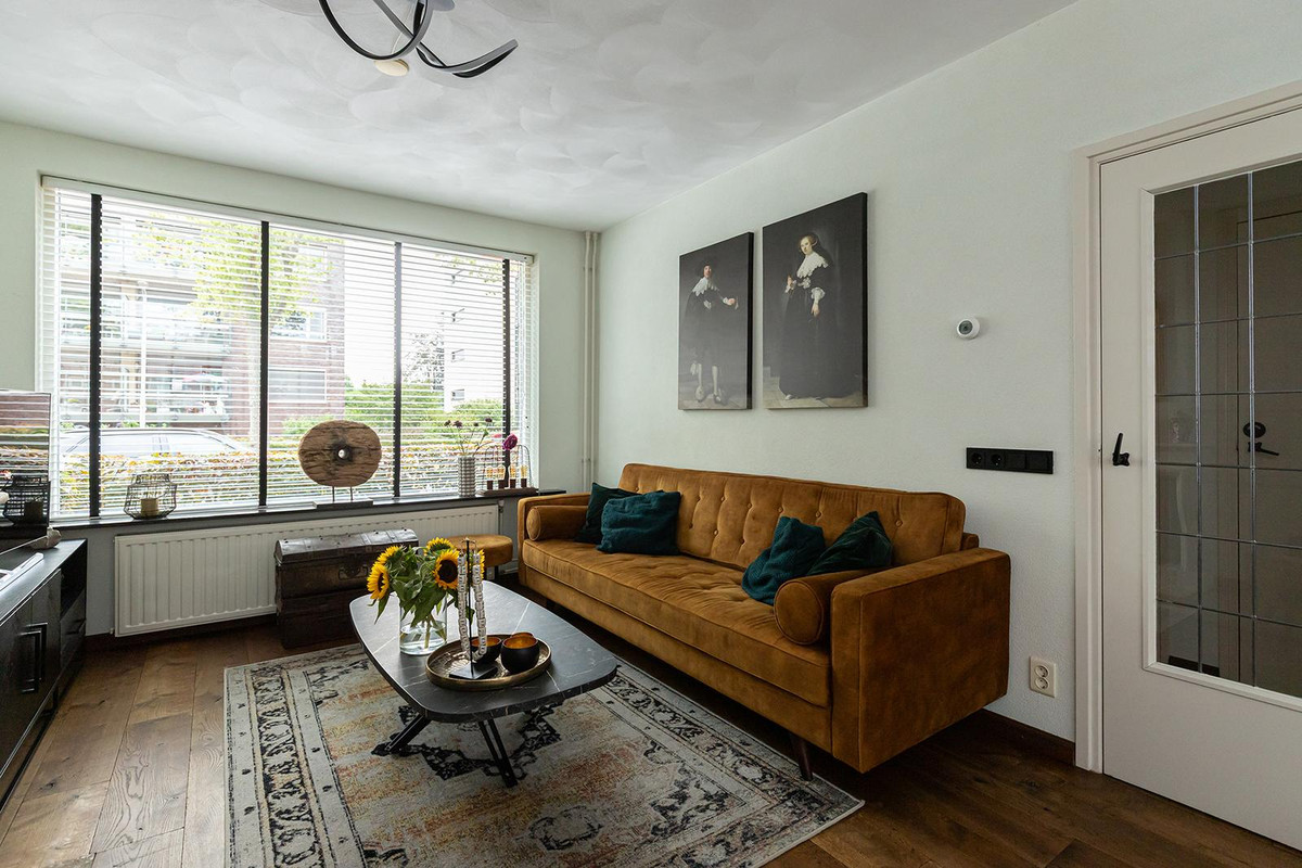 Tussenwoning te koop: Thorbeckelaan 59, Sliedrecht