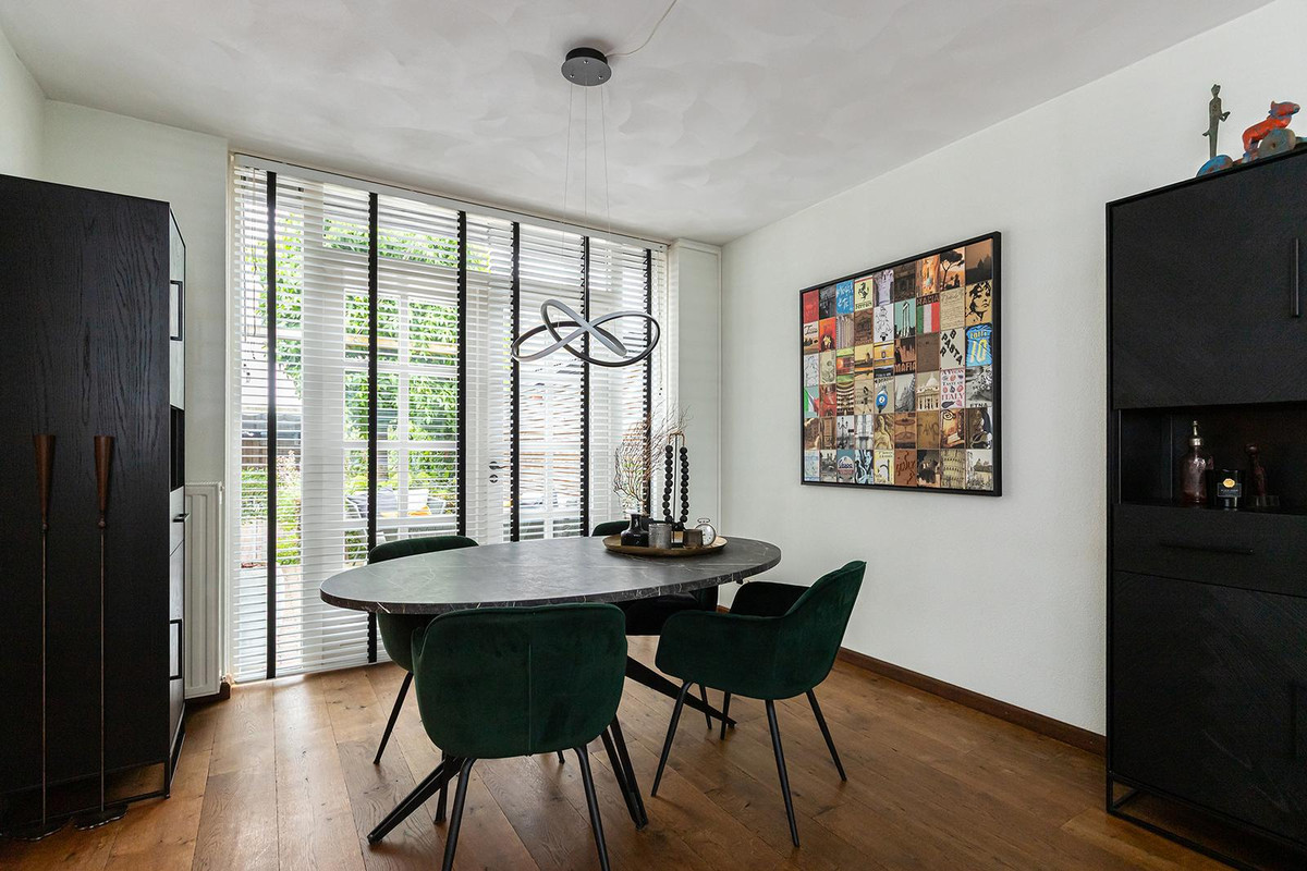Tussenwoning te koop: Thorbeckelaan 59, Sliedrecht