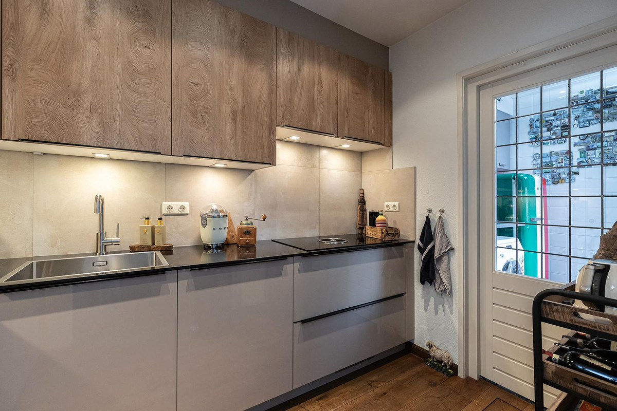 Tussenwoning te koop: Thorbeckelaan 59, Sliedrecht