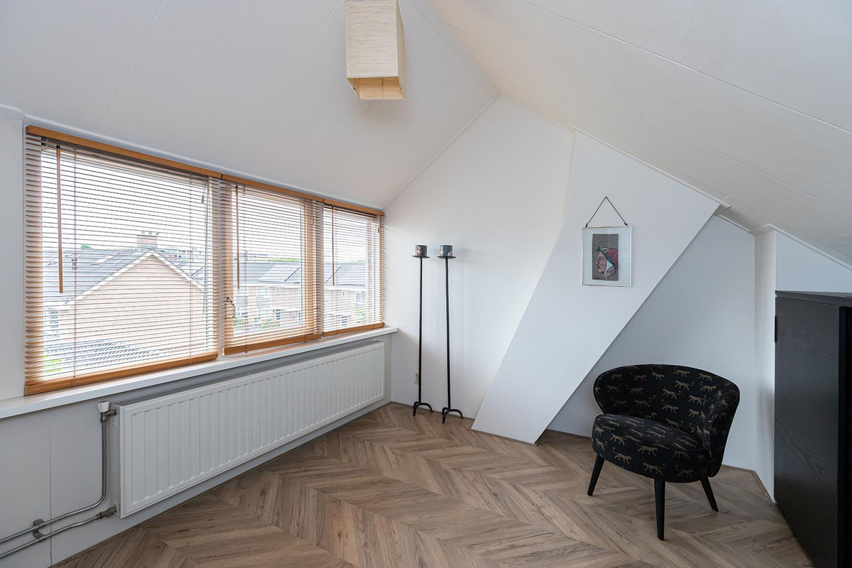 Tussenwoning te koop: Thorbeckelaan 59, Sliedrecht