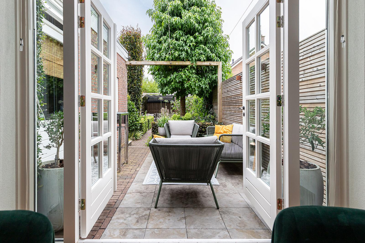 Tussenwoning te koop: Thorbeckelaan 59, Sliedrecht
