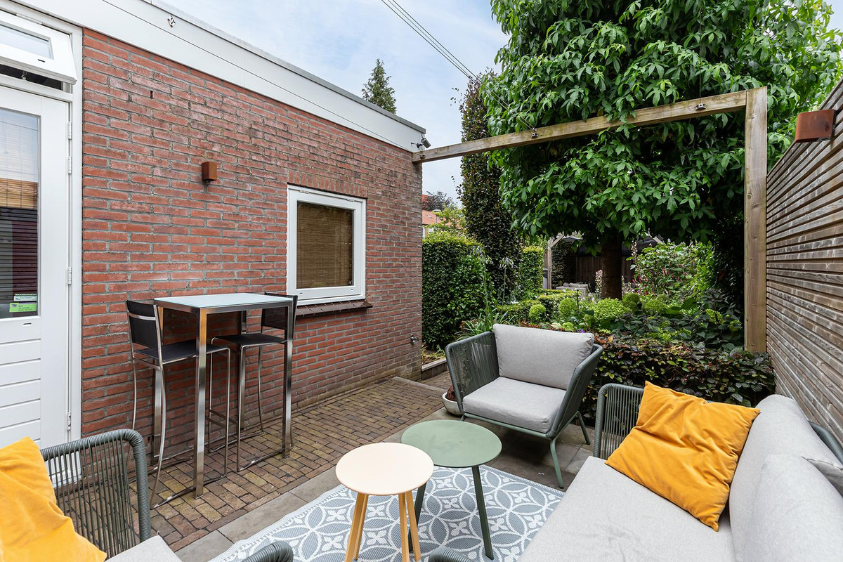 Tussenwoning te koop: Thorbeckelaan 59, Sliedrecht
