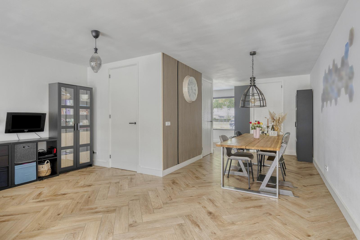 Tussenwoning te koop: Lochemstraat 93, Tilburg