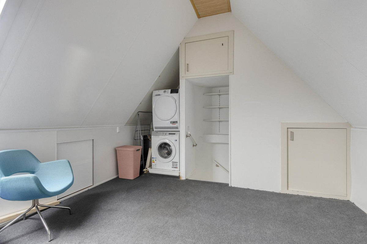 Tussenwoning te koop: Lochemstraat 93, Tilburg
