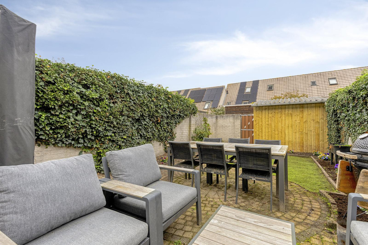 Tussenwoning te koop: Lochemstraat 93, Tilburg