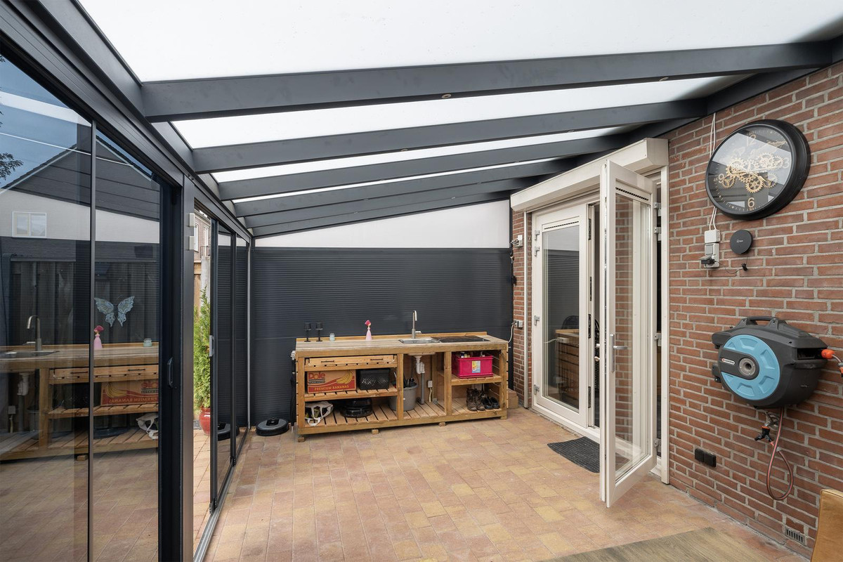 Tussenwoning te koop: Zoutziedersdreef 8, Tholen
