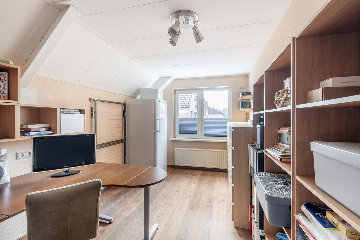 Tussenwoning te koop: Zoutziedersdreef 8, Tholen