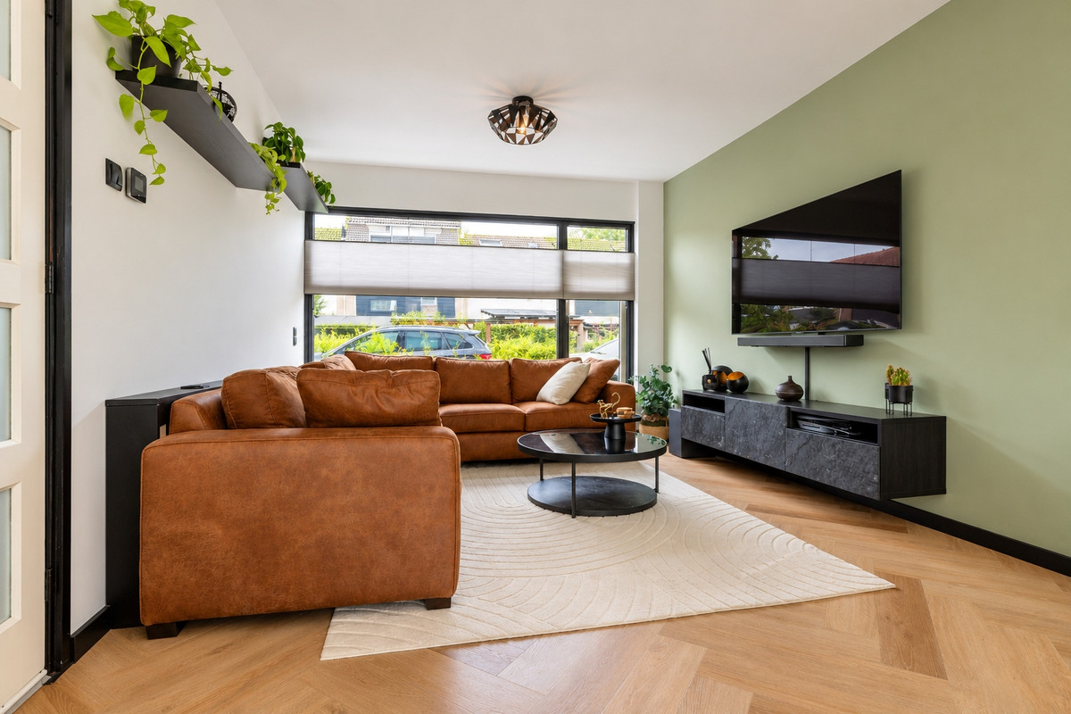 Tussenwoning te koop: Dijkgravenstraat 22, Ter Aar