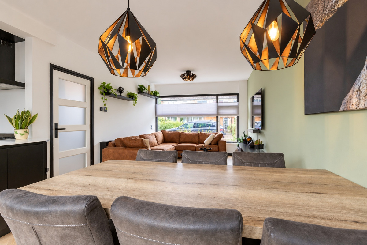 Tussenwoning te koop: Dijkgravenstraat 22, Ter Aar