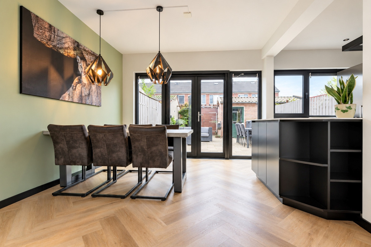 Tussenwoning te koop: Dijkgravenstraat 22, Ter Aar