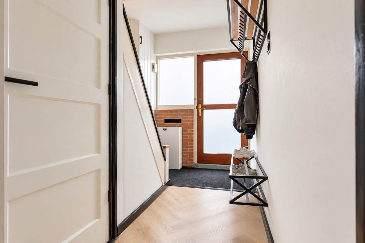 Tussenwoning te koop: Dijkgravenstraat 22, Ter Aar
