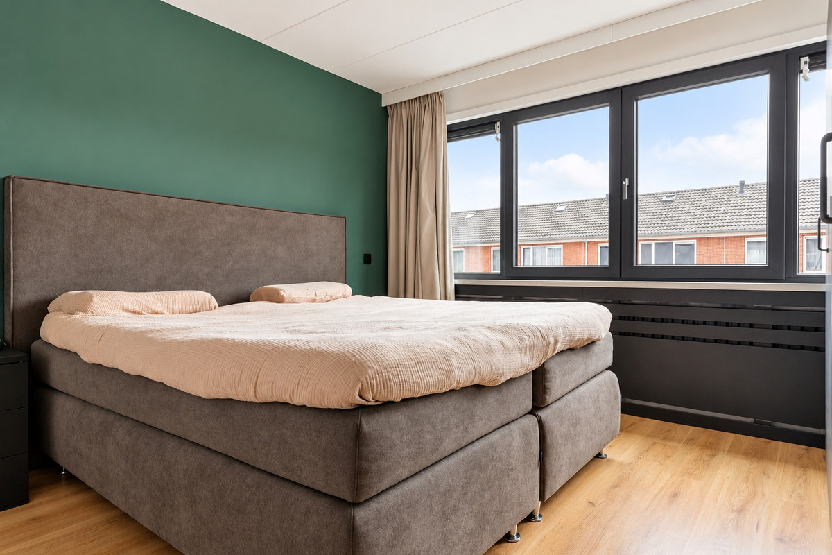 Tussenwoning te koop: Dijkgravenstraat 22, Ter Aar