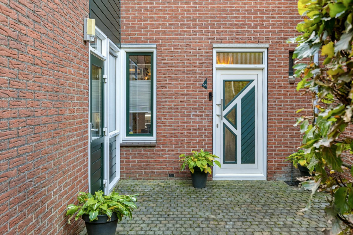 Tussenwoning te koop: Saturnus 14, Lichtenvoorde